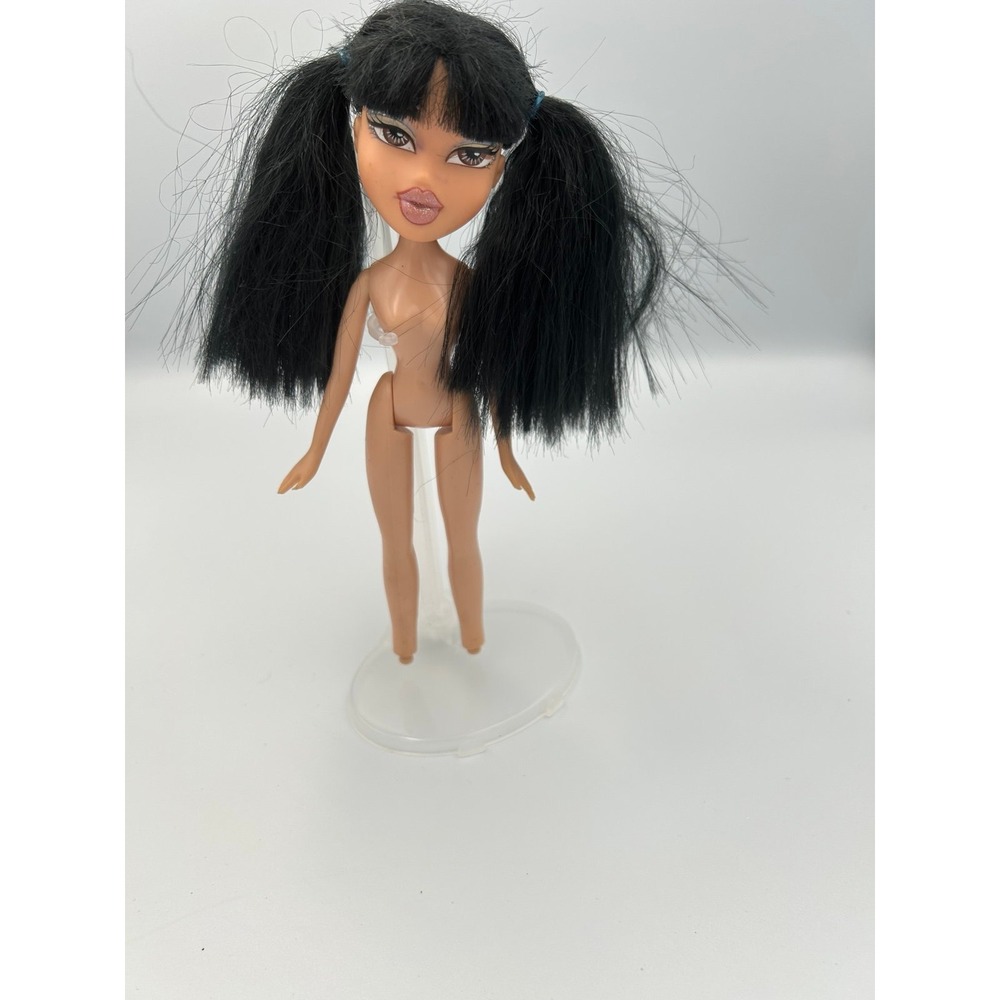 Bratz Wintertime Wonderland Jade